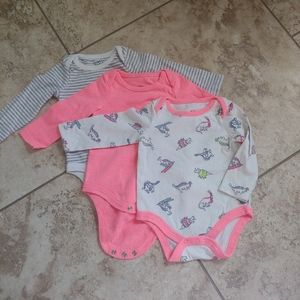 3/$10 Long sleeve dinosaur onsies